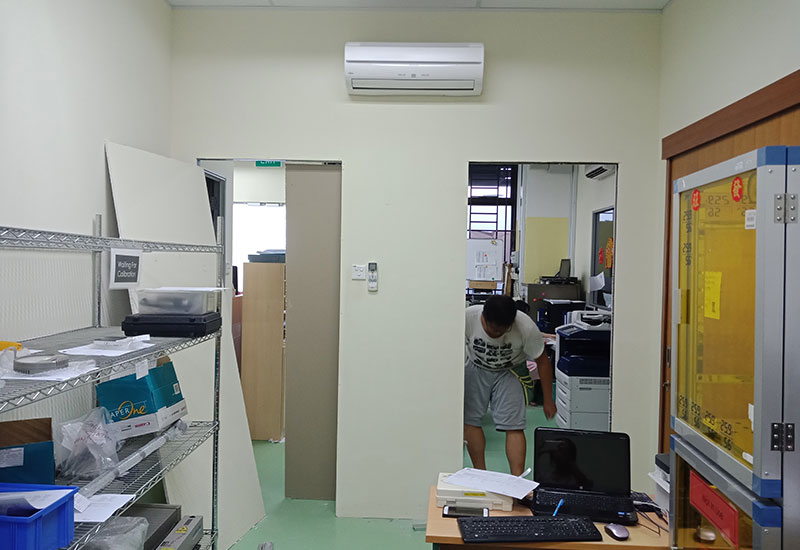 Gypsum board ceiling