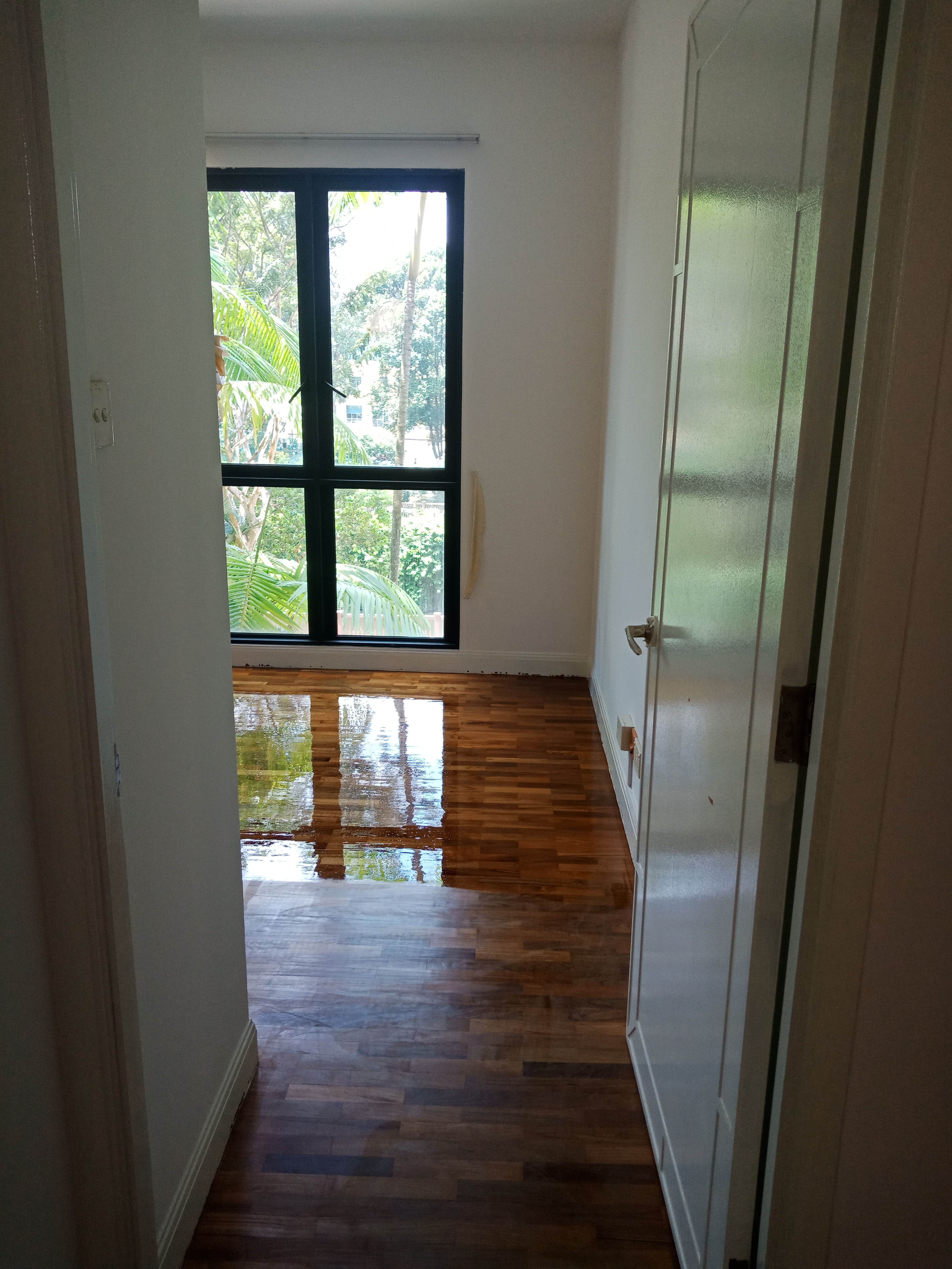 Parquet floor revarnishing service Singapore - Tanglin project result